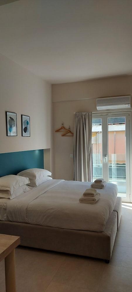 The Convo Riviera Hotel 3*